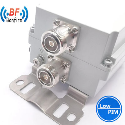 低ピム RF ダブルバンド コンビナー 690-960/1710-1920MHz 2,620kg パッケージ総重量
