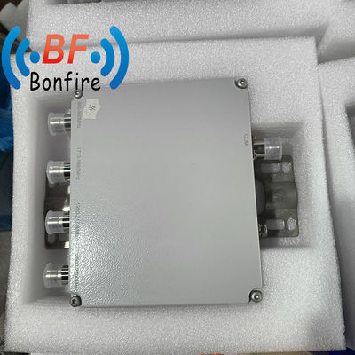 4.3-10f DIN-F インターフェイス RF Quadplexer マルチプレクサー 698-960/1710-1880/1920-2170/2600-3800MHz