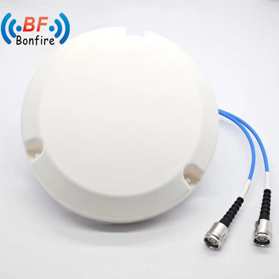 フルバンド698-4000MHz 4G ヤギ ログ周期的な無線屋外通信 LPDAアンテナ