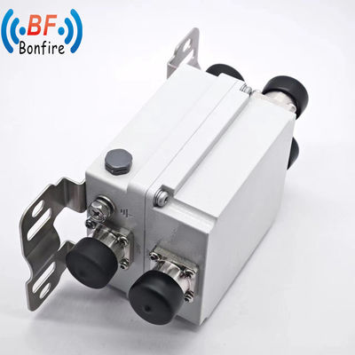 室内・室外 IP65 1710-2170MHz 2300-2690MHz RFディプレクサー 7/16DIN 女性接続器