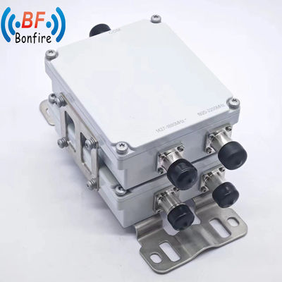 デュアルバンドコムバイナー 4.3-10 女性デュプレクサー 1710-1880/1920-2170/2300-2700MHz RFローピム