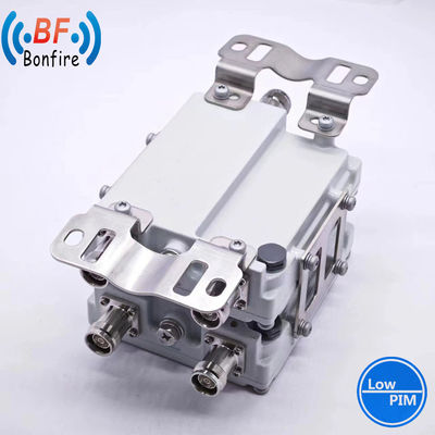 1710-2170MHz 2300-2690MHz 5経路マルチプレクサー RF 4X1ハイブリッドコンビナー