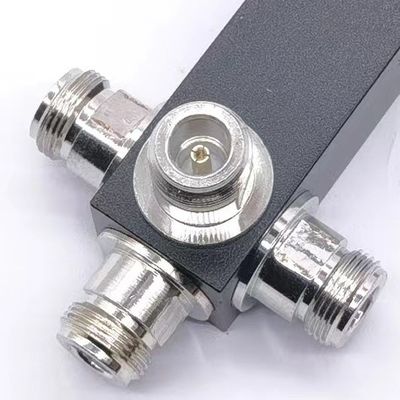 350-3800MHz N-F マルチバンド 低PIMと反応設計の二方向高電源スプリッタ