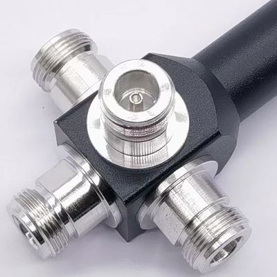 OEM/ODM ウルトラワイドバンド 4 Way Low Pim 反応性高電源スプリッター 617-4000MHz 4.3-10 F