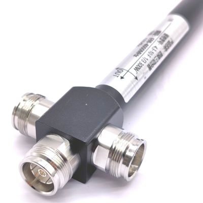 GFQ-0740-X7701 ウルトラワイドバンド 2/3/4 Way Low Pim 反応性高電源スプリッター 698-4000MHz 4.3-10 F