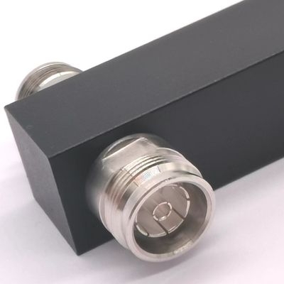 GFQ-0760-X7701 ウルトラワイドバンド 2/3/4 Way Low Pim 反応性高電源スプリッター 698-6000MHz 4.3-10 F