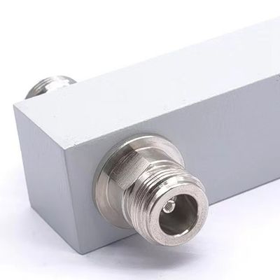ウルトラワイドバンド 2/3/4 Way Low Pim 反応性高電源スプリッタ 2400~6000MHz N F 反応性