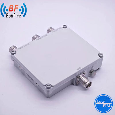 1710-2170MHz 2300-2690MHz ネットワークカバーのための低ピムコンビナー VHF UHFバンドデュプレクサー