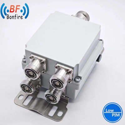 1710-2170MHz 2300-2690MHz トリプレクサー ラジオ周波数 トリバンド RF ローピム コンビナー SMA 女性