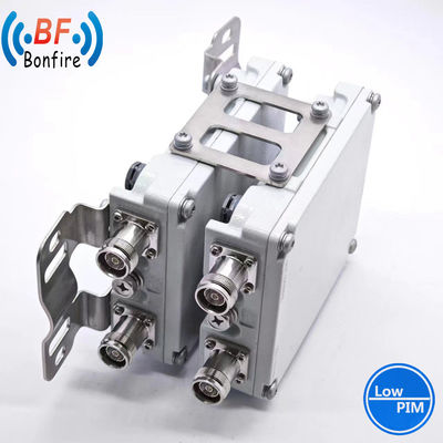 1710-2170MHz 2300-2690MHz トリプレクサー ラジオ周波数 トリバンド RF ローピム コンビナー SMA 女性