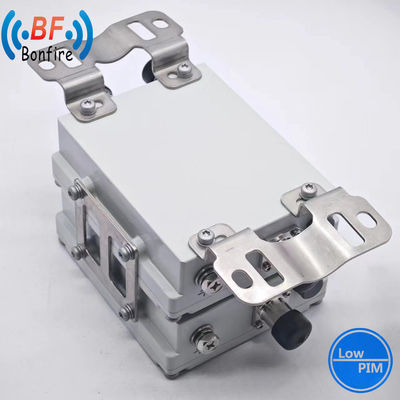 1710-2170MHz 2300-2690MHz トリプレクサー ラジオ周波数 トリバンド RF ローピム コンビナー SMA 女性