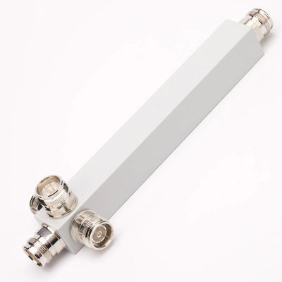4.3-10 F グレー/赤/黒/カスタマイズ 698-4200MHz 2/3/4 建物内のパルスパワーディバイダー