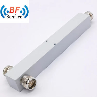 室内/室外 2 方向反応電源分割器 -160dbc IP65 350-3800MHz N 女性 グレー