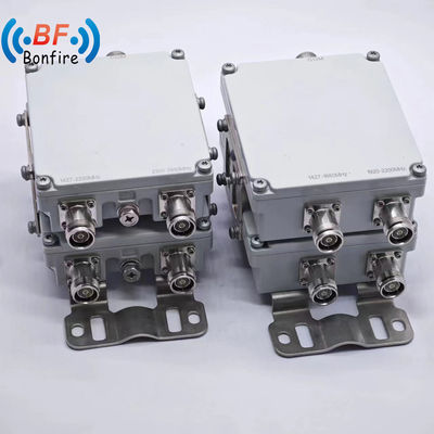 パッシブ・コンビナー RF トリプルバンド トリプレクサー GSM Dcs WCDMA DIN 女性 RF ディプレクサー