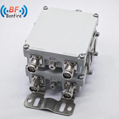 RFディプレクサー 1710-1880 1920-2170 2300-2400 2500-2700MHz RFトリプレクサー 3 Way パシブコンビナー