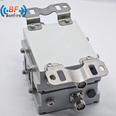 4.3-10f DIN-F インターフェイス 双帯ディプレクサー 1710-1880 1920-2170 2300-2400 2500-2700MHz