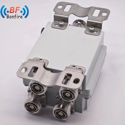 4.3-10f DIN-F N-F 室内/室外 IP65 通信部品用直射 RF トリプレクサー・ディプレクサー コンビナー