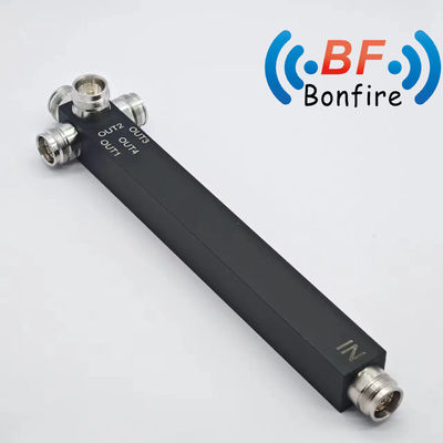 室内/室外 IP65 4 Way 反応電源分割器 4.3-10 コネクタ 698-3800MHz