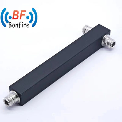 350-3800MHz N 女性 3 Way Power Splitter ローピムダスインターフェース DIN-F/4.3-10-F/DIN-F