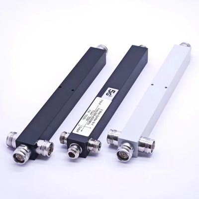 698-4200MHz Pim-160dbc N型コネクタ付き3方向電源分割器 下のデータ表を参照