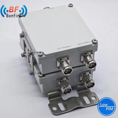 IBs/Das 総容量のためのカスタマイズされたLow Pim 200Wトリプレクサー RFディプレクサー コンビナー