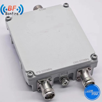 RFコンビナー 1710-1880 1920-2170 2300-2400 2500-2700m 低ピム -112dbc 300W トリプレクサー