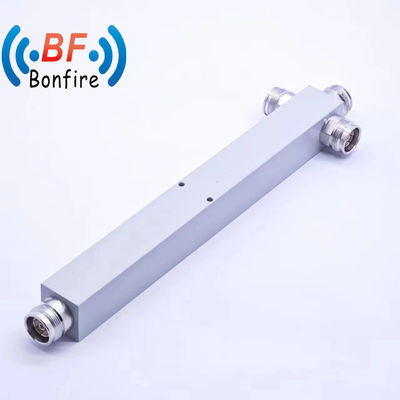 617-4000MHz 3 Way N 女性 IP67 電源分割器/分隔器 ラジオシステム N-F インターフェース