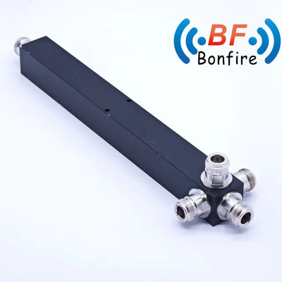 4 Way Power Splitter/ Divider SMA 室内・室外用 女性 ダスソリューション 617-4000MHz グレー