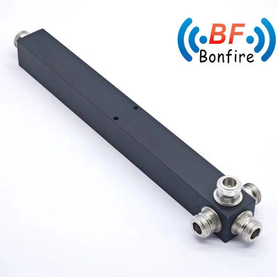 GFQ-617-4000MHz 50W 4 Way SMA 女性型 RF パワースプリッター/ディバイダー 生産 OEM/ODM