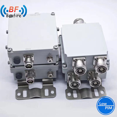 RF トリプレクサー ディプレクサー コンビナー 1710-1880 1920-2170 2300-2400 2500-2700MHz シングル 4.3-10f -160 Dbc IP67