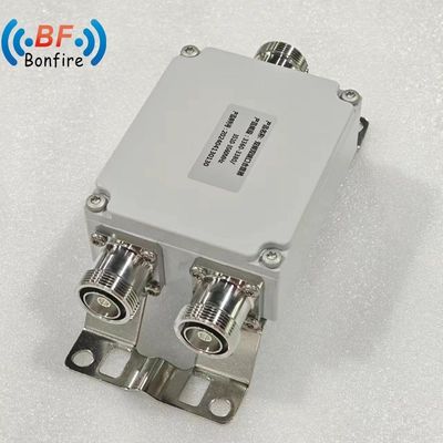 100W RF固定減速器 RFコンビナー 2300-2400 2500-2700MHz 40dB Nタイプ 双帯コンビナー
