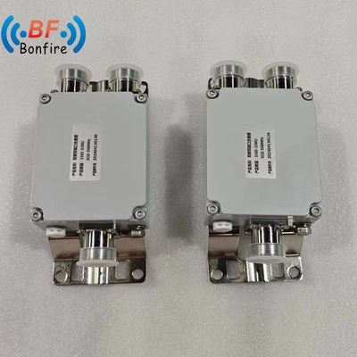 25W N型 30dB RF コンビナー 1920-2170 2300-2400Hz 固定コアシアルマイクロ波減声器