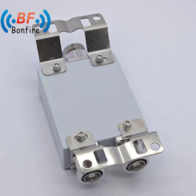 4.3-10f DIN-F N-F インターフェイス 2300-2400 2500-2700MHz RF コンビナー ローピム 双帯コンビナー