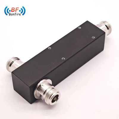 12.00cm * 7.00cm * 4.00cm パッケージサイズ 5000~6000MHz 2方向電源分割 N 女性用レーダーシステム