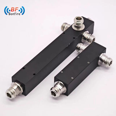12.00cm * 7.00cm * 4.00cm パッケージサイズ 5000~6000MHz 2方向電源分割 N 女性用レーダーシステム