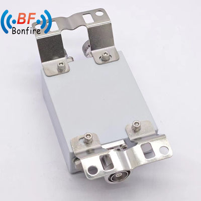2300-2400 2500-2700MHz RF コンビナー コアシアル 双帯コンビナー DAS用の固定減声器