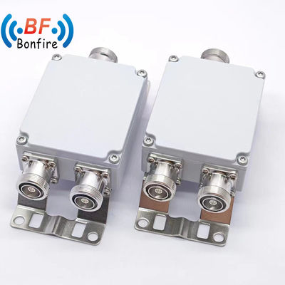 4.3-10f DIN-F N-F 室内・室外用 RF コンビナー IP65 1920-2170 2300-2400 2500-2700MHz