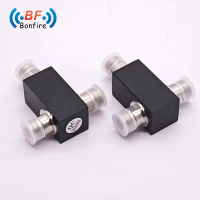 OEM/ODM 2 Way Power Splitter Combiner GFQ-XXXXXX 通信システム 617-4000MHz 向け