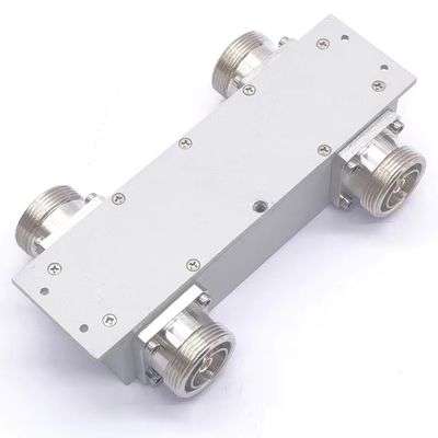 DQ-0738-223301 ハイブリッド コンビナー 2 in 2 698-3800MHz DIN-F パッケージ 総重量 2,000kg