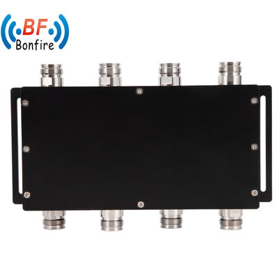 ハイブリッドコンビナー 4 in 4 out 617-3800MHz 4.3-10 F ダス ロウ ピム インドール/アウトドア IP65