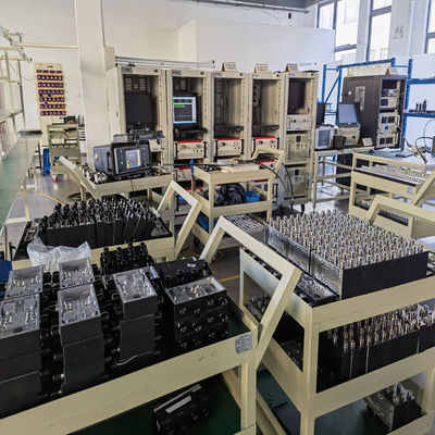 4 in 4 out ハイブリッドコンビナー ハイブリッドコップラー 698-4000MHz N-F 2,000kg パッケージ総重量