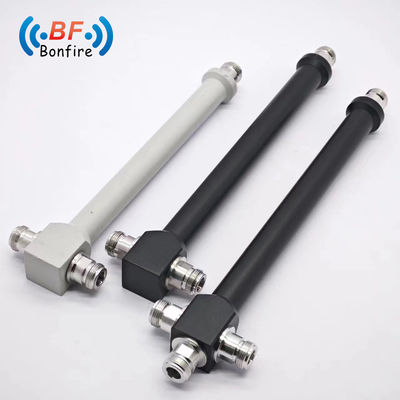 0.510kg グレー 617-4000MHz 2方向 RF パワー スプリッターと SMA-F コネクタ付き パワー ディバイダー