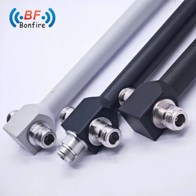0.510kg グレー 617-4000MHz 2方向 RF パワー スプリッターと SMA-F コネクタ付き パワー ディバイダー