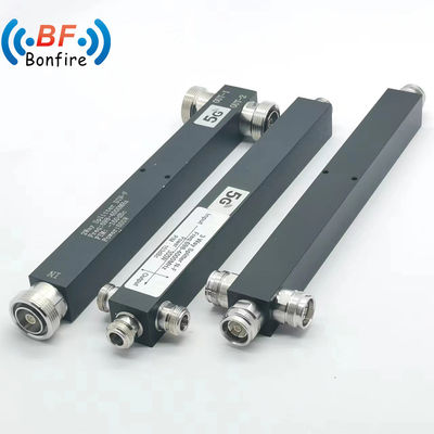 容量 698-3800MHz 3.Way マイクロストリップ パワー スプリッター 2.92mm 女性接続器