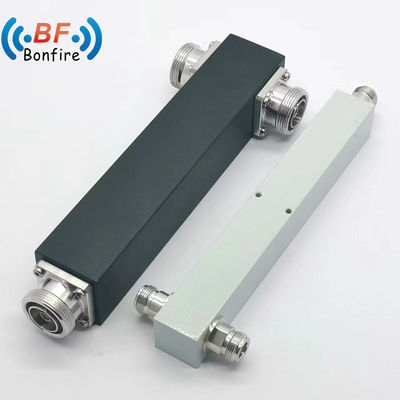698-3800MHz 公共安全 通信システム用 3 方向 N 女性 パワー スプリッタ