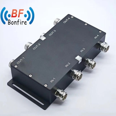 RFコンビナー 698-3800MHz ブロードバンド 4 in 4 out 3dB ハイブリッドカップラー N 性能のために女性