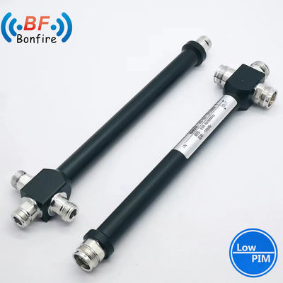 カスタマイズされた 2way RF 穴位電源分割器 350-3800MHz 200W N Ibs Bts Das のための女性