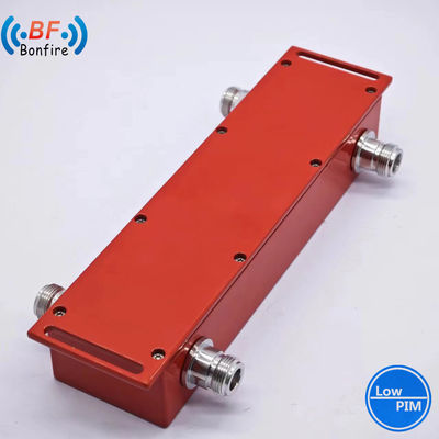 3dB ハイパワーハイブリッドカップラー 698-4000MHz N-女性コネクタ パッケージ 総重量 0.620kg
