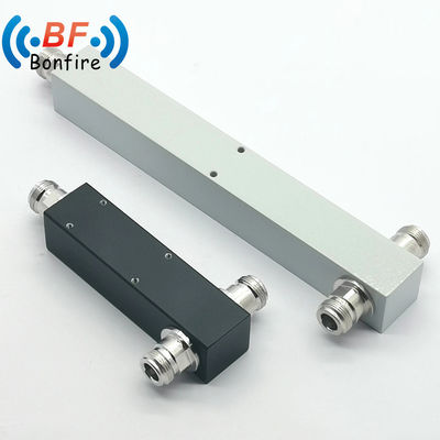 室内/室外 698-6000MHz 2 方向 GPS パワー ディバイダー パッシブ マイクロストリップ RF パワー スプリッタ