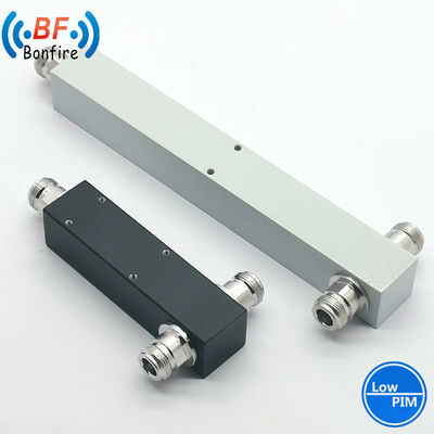 698-4000MHz 300 N 女性型コネクタ 2 方向 丸い空洞 RF パワー スプリッター グレー